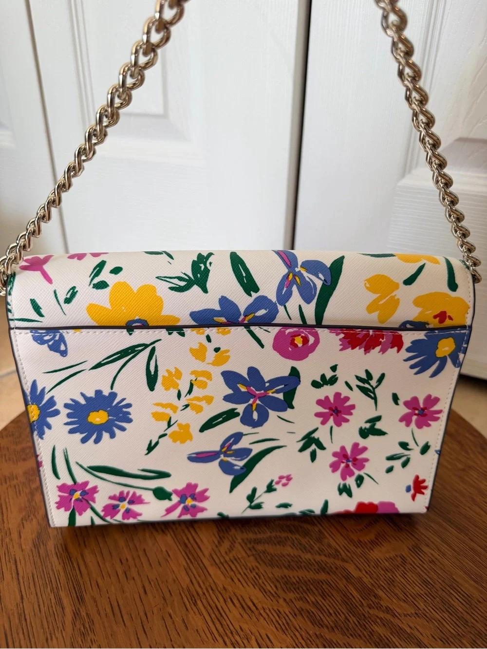 kate spade New York Carson Garden Bouquet White Floral Convertible Crossbody